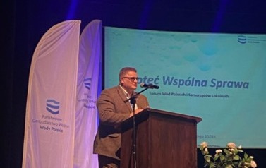 b0895f76-b4b1-4805-8531-0db70b510a81