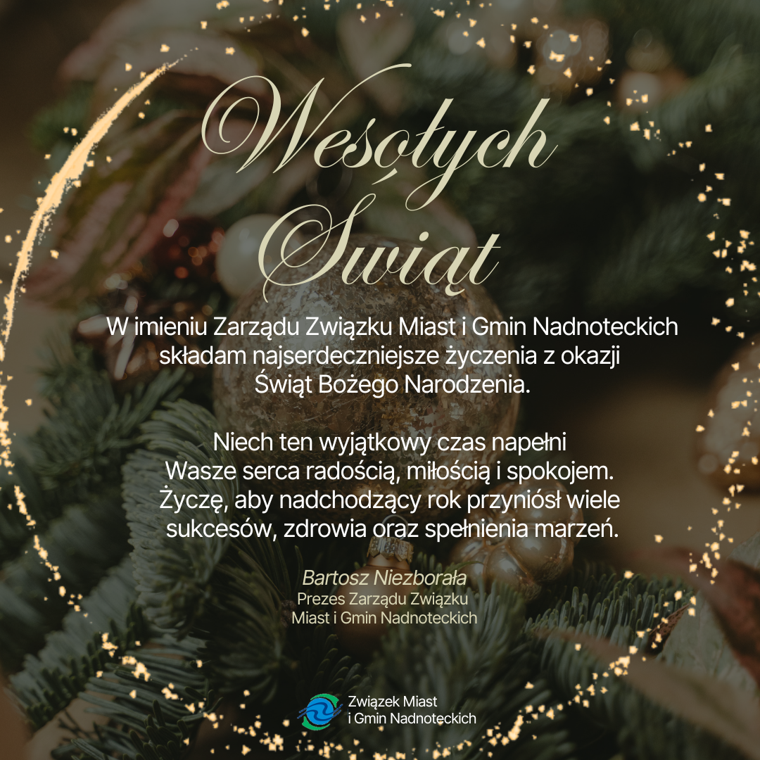 Dark_Green_Traditional_and_Elegant_Christmas_Sale_Animated_Instagram_Post